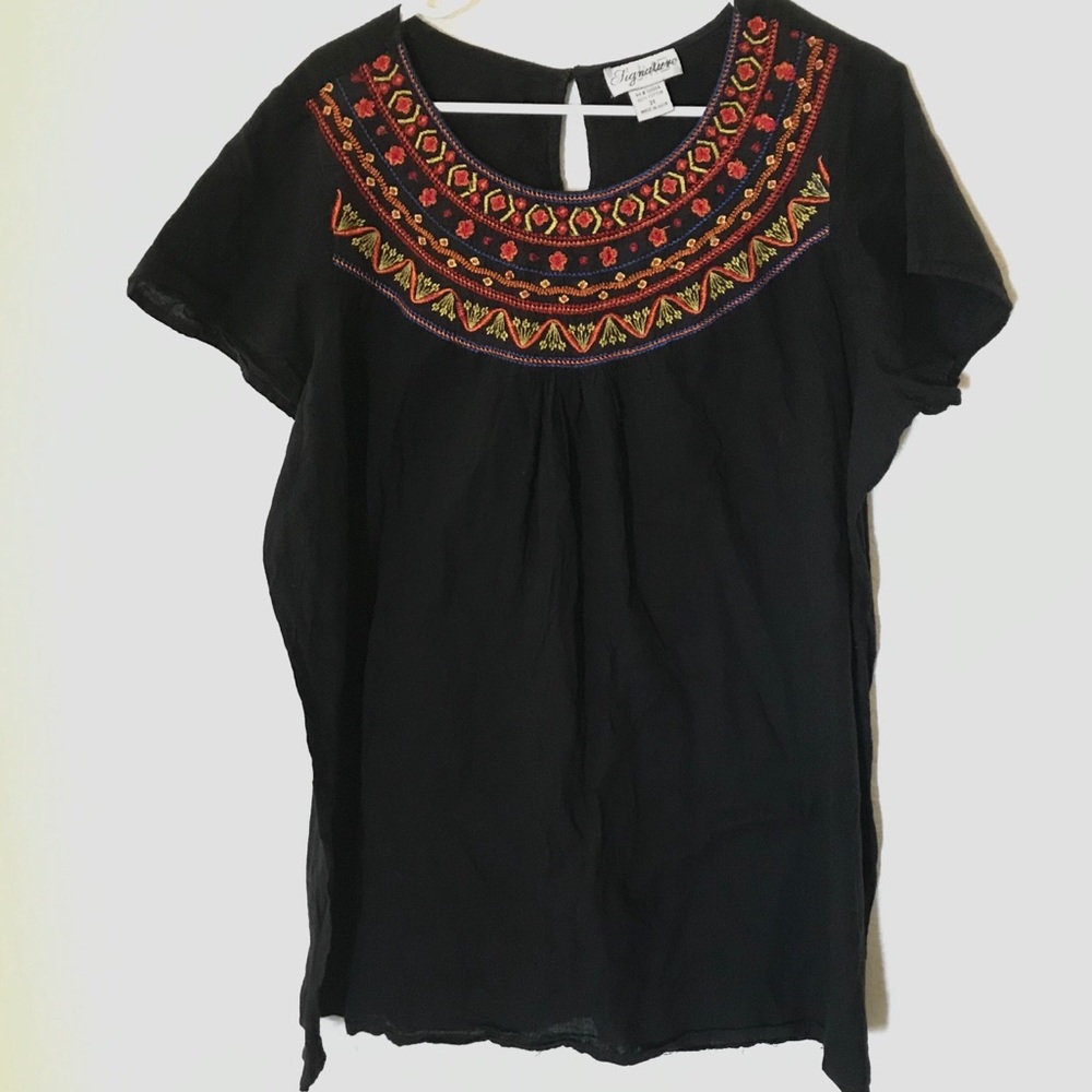 Vintage embroidered collar black cotton blouse